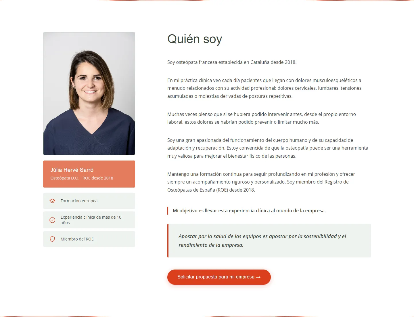 Sección «Quién soy» con la foto y la trayectoria de la osteópata